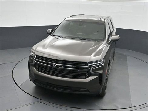 Used 2021 Chevrolet Tahoe RST w/ Rear Media and Nav Package image 38