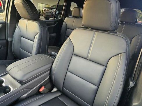 New 2026 GMC Acadia Elevation w/ Black Edition image 17