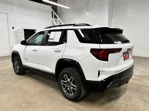 Used 2026 GMC Terrain AT4 AWD/4WD image 5