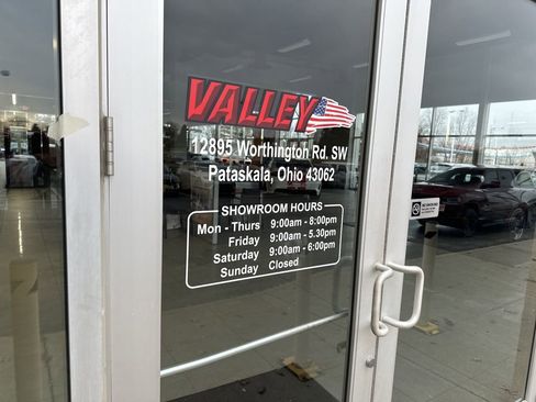 Used 2022 Jeep Wrangler Unlimited Sahara 4xe image 47