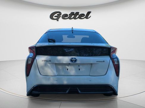 Used 2018 Toyota Prius Four Touring w/ Appearance Package image 5