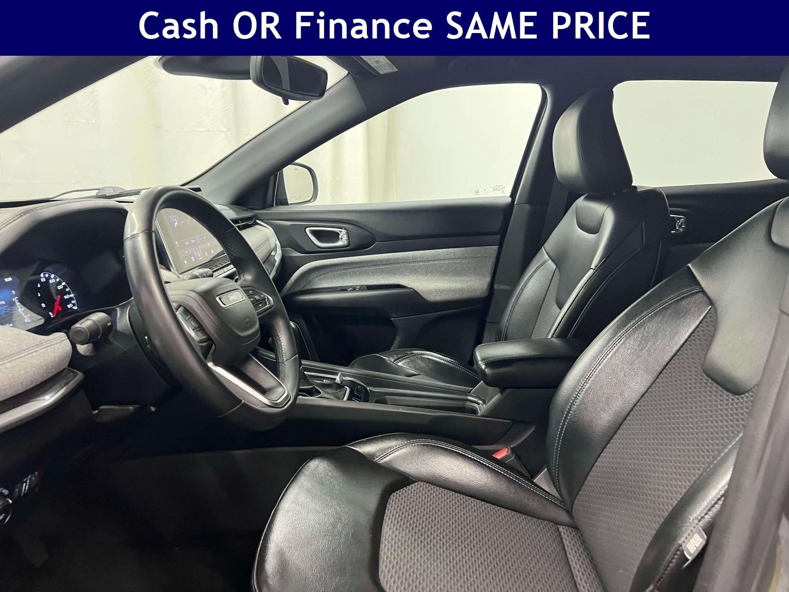 Certified 2023 Jeep Compass Latitude AWD/4WD image 16