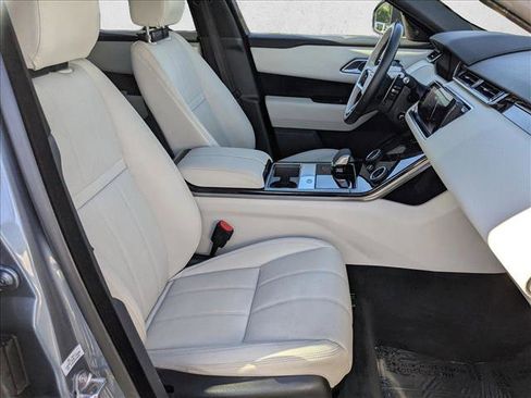 Used 2023 Land Rover Range Rover Velar R-Dynamic S image 24