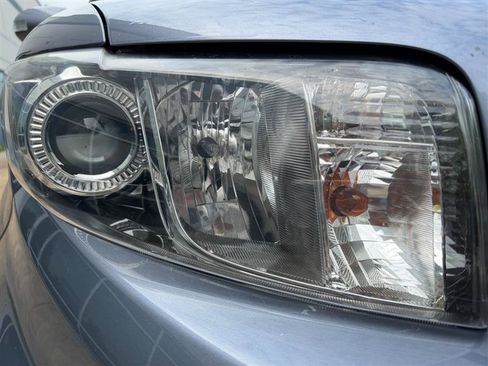 Used 2011 Scion xB FWD image 28