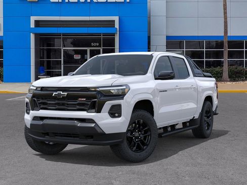 New 2025 Chevrolet Colorado Z71 w/ Midnight Edition image 6