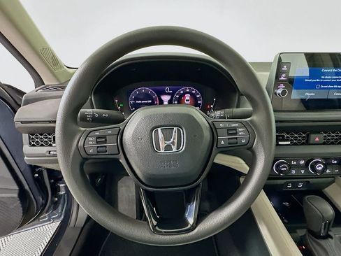 New 2026 Honda Accord SE image 18