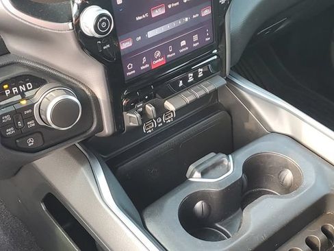 Certified 2025 RAM 1500 Big Horn AWD/4WD image 27
