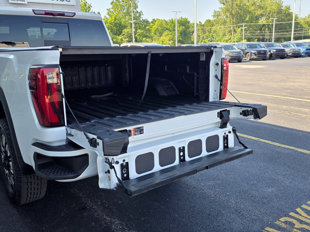 Used 2025 GMC Sierra 2500 Denali w/ Max Trailering Package AWD/4WD image 18