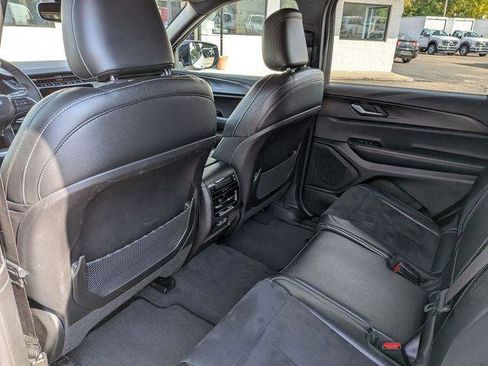 Certified 2024 Jeep Grand Cherokee L Laredo image 25