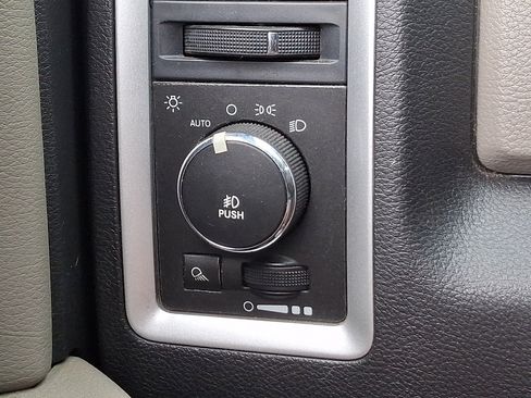 Used 2011 RAM 1500 Big Horn AWD/4WD image 22