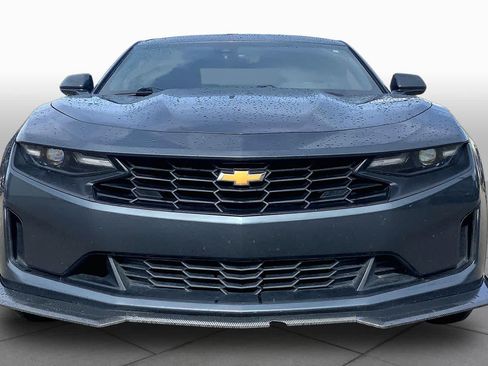Used 2022 Chevrolet Camaro LT RWD image 4