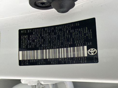 Used 2024 Toyota Corolla SE FWD image 24