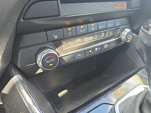 Used 2019 MAZDA CX-9 Touring image 31