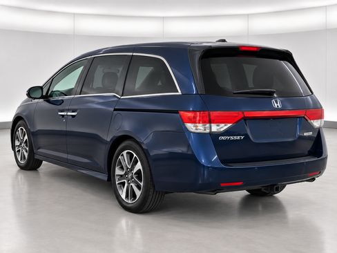 Used 2014 Honda Odyssey Touring image 3
