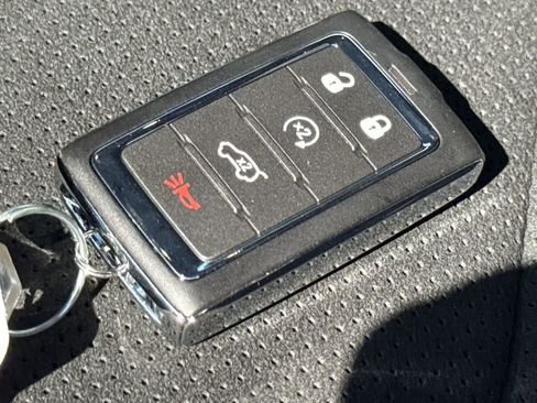 New 2025 Jeep Grand Cherokee L Altitude AWD/4WD image 23