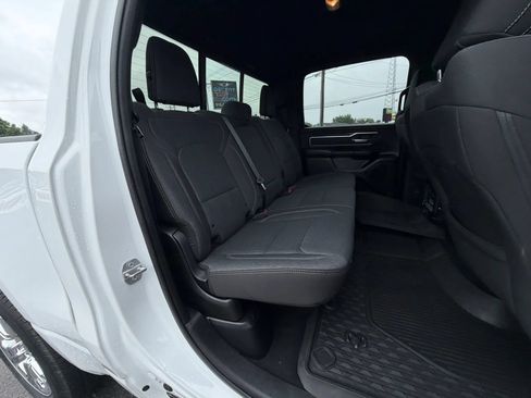 Used 2019 RAM 1500 Big Horn AWD/4WD image 13