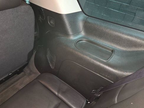 Used 2013 Cadillac Escalade Premium image 62