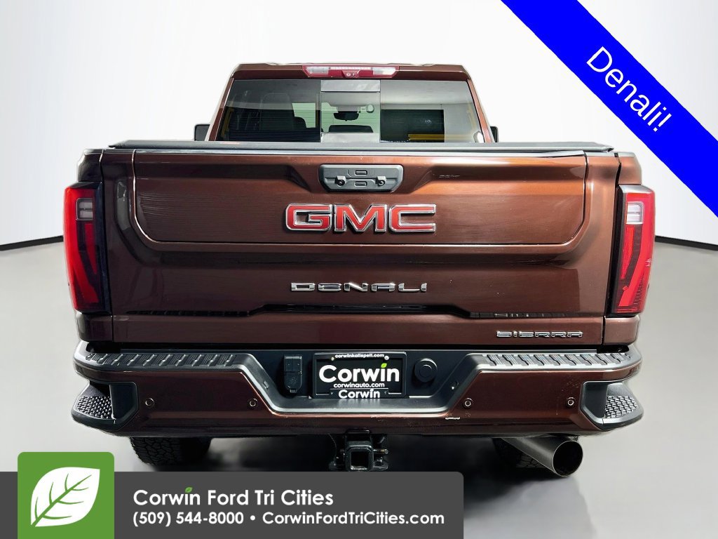 Used 2024 GMC Sierra 2500 Denali w/ Technology Package AWD/4WD image 13