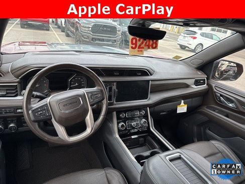 Used 2021 GMC Yukon Denali w/ Denali Premium Package image 13