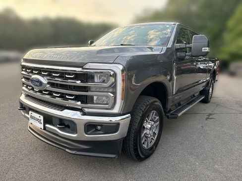 Used 2026 Ford F250 Lariat AWD/4WD image 4