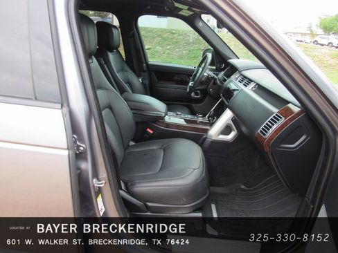 Used 2020 Land Rover Range Rover HSE image 8