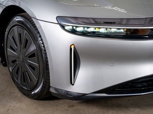 Used 2024 Lucid Air Pure RWD image 8