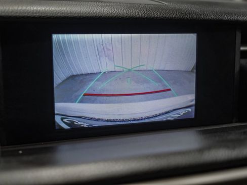 Used 2016 Lexus IS 200t RWD image 16