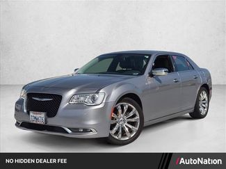 Used 2018 Chrysler 300 Limited RWD video 1