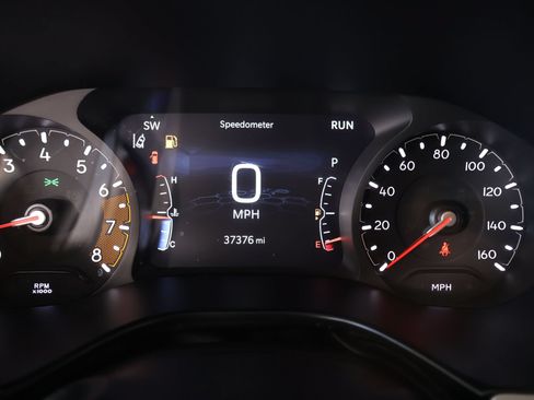 Used 2025 Jeep Compass Limited AWD/4WD image 4