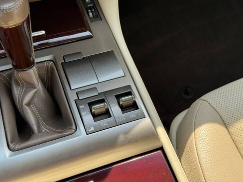 Used 2019 Lexus GX 460 Premium AWD/4WD image 17