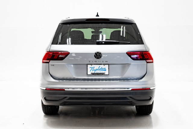 Used 2023 Volkswagen Tiguan SE FWD image 29