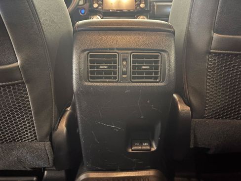 Used 2024 Toyota 4Runner TRD Off-Road Premium w/ Moonroof Package AWD/4WD image 35