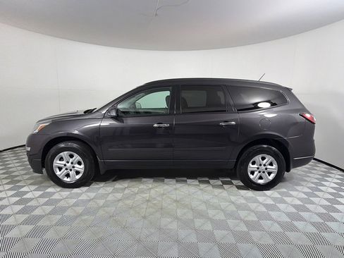 Used 2015 Chevrolet Traverse LS FWD image 8