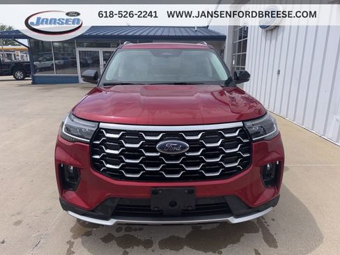 Used 2025 Ford Explorer Platinum w/ Ultimate Package AWD/4WD image 2
