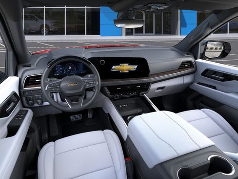 New 2026 Chevrolet Suburban Premier image 15