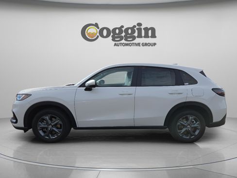 New 2026 Honda HR-V LX image 4