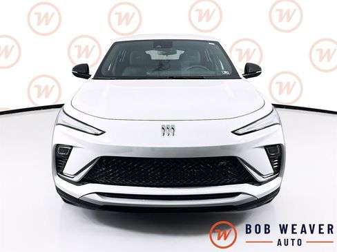 Used 2025 Buick Envista Sport Touring w/ Convenience I Package image 2