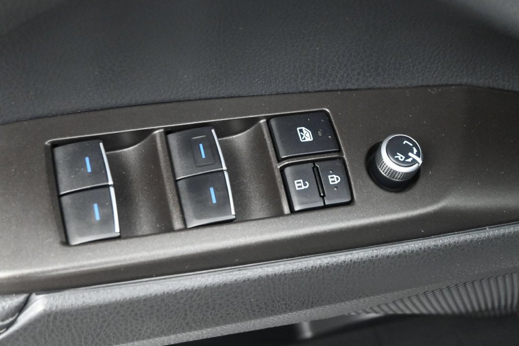 Used 2023 Toyota Camry XSE w/ Navigation Package FWD image 4