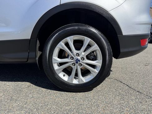 Used 2018 Ford Escape SEL image 6