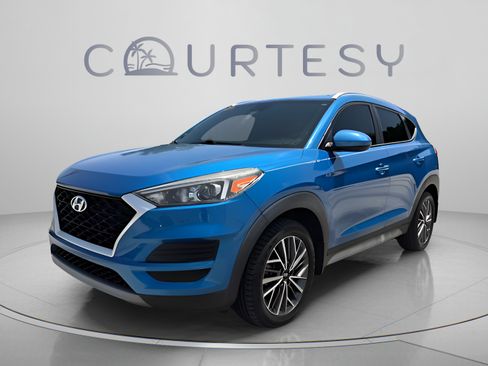 Used 2020 Hyundai Tucson SEL FWD image 2