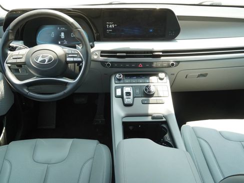 Used 2025 Hyundai Palisade SEL AWD/4WD image 12