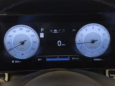 Used 2024 Hyundai Elantra Limited image 23