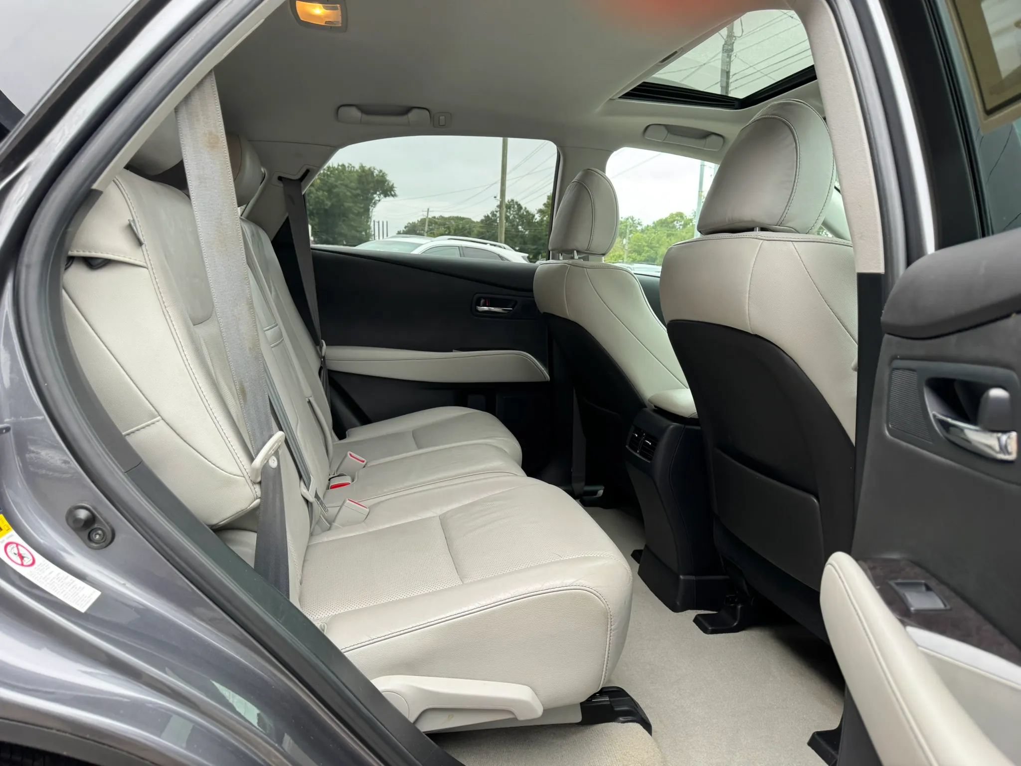 Used 2013 Lexus RX 350 FWD w/ Premium Pkg image 29