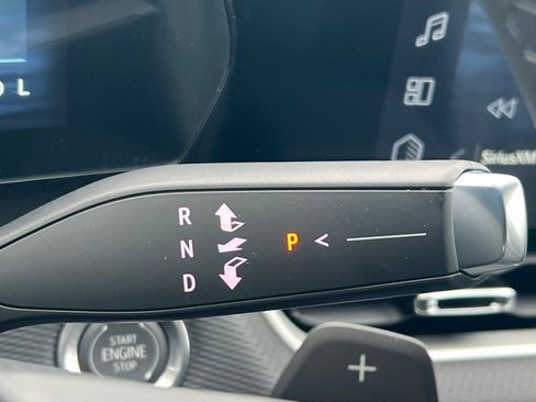 New 2026 Chevrolet Equinox LT w/ Convenience Package II image 19