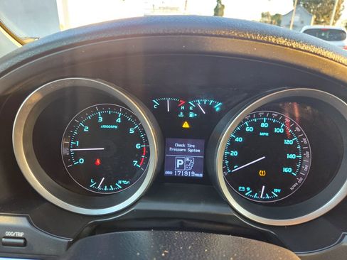 Used 2008 Toyota Land Cruiser image 27