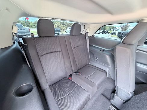 Used 2018 Dodge Journey SE w/ Blacktop Package FWD image 26