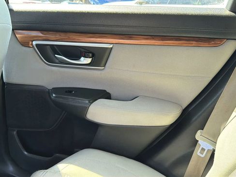 Used 2017 Honda CR-V EX image 34