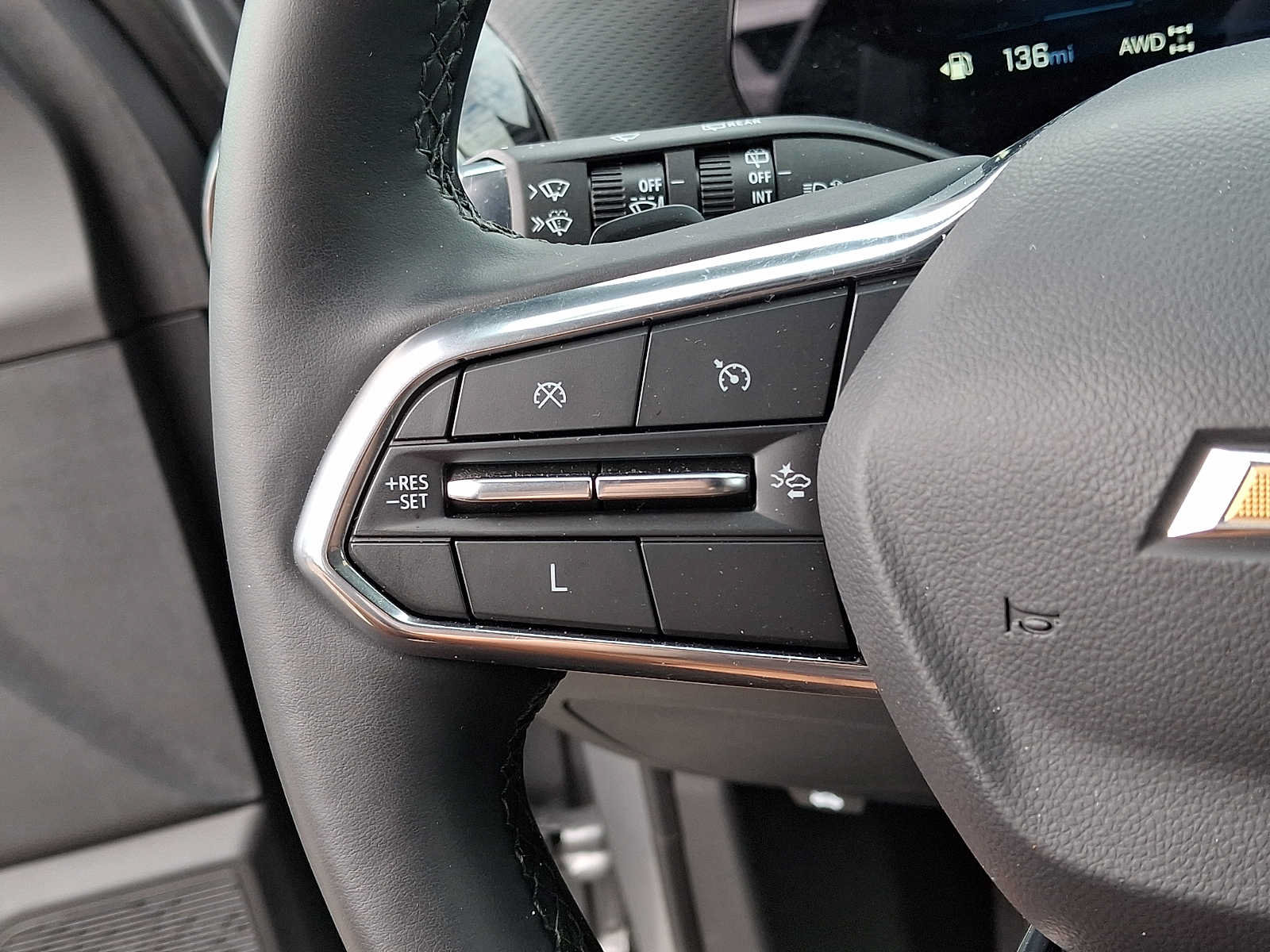 Certified 2025 Chevrolet Equinox LT AWD/4WD image 20