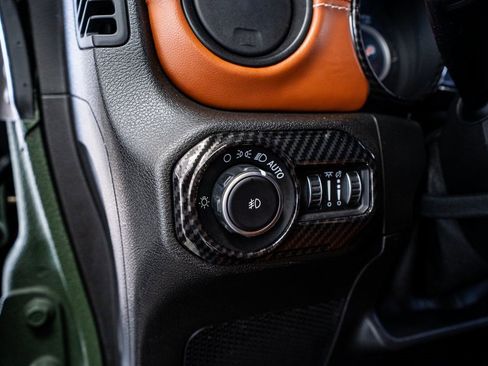 Used 2019 Jeep Wrangler Unlimited Sport S image 40