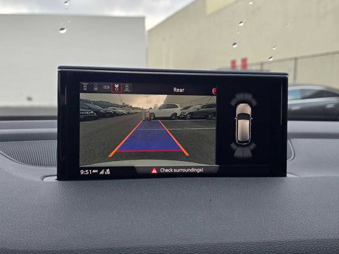 Used 2017 Audi Q7 3.0T Prestige image 30